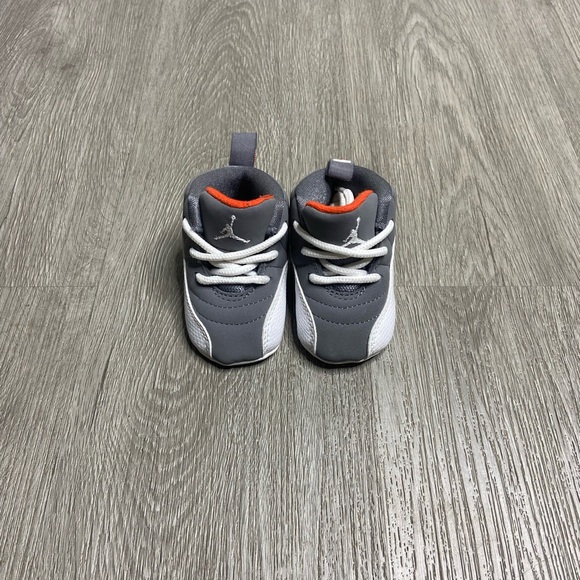 Kids Gray and White Shoes - Picture 2 of 8